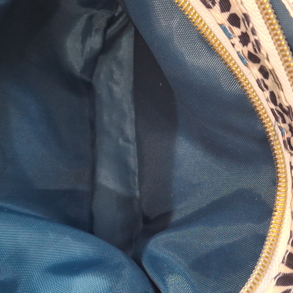 Cosmetic Pouch - Picture 9 of 9